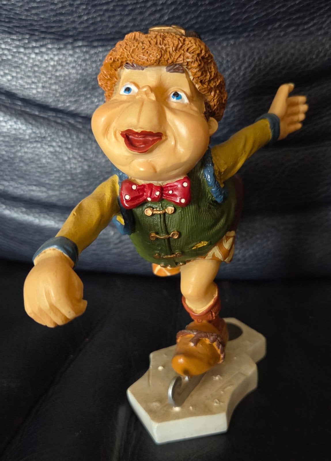Efteling Sport Laaf Beeldje - Schaatsende Laaf, Verzamelen, Ophalen of Verzenden, Zo goed als nieuw, Beeldje of Poppetje