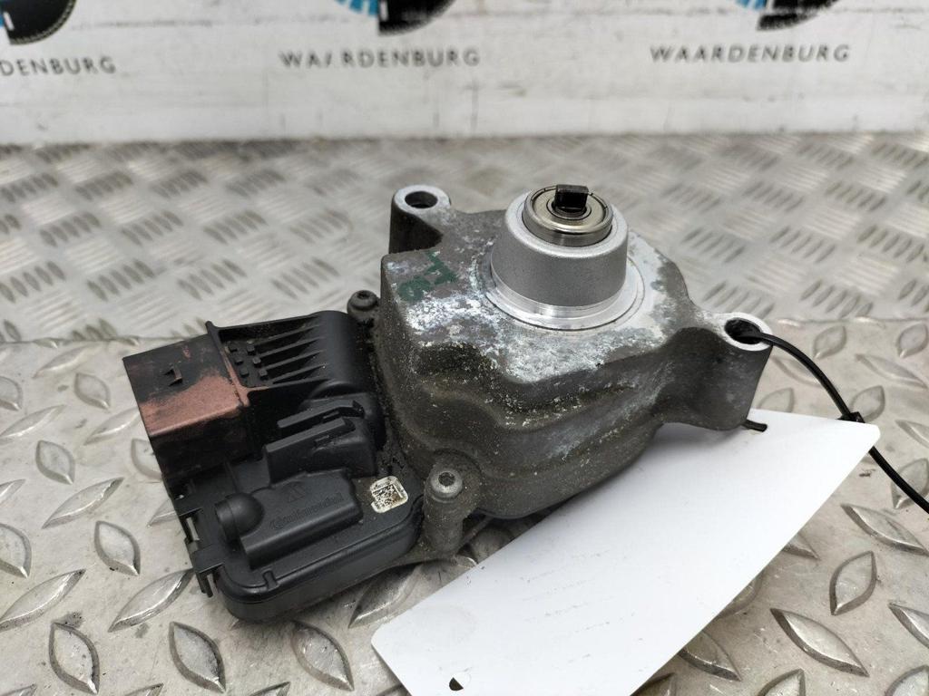 BMW 5 SERIES TUSSENBAK MOTOR 2010, Ophalen of Verzenden, Gebruikt, Stiba lid