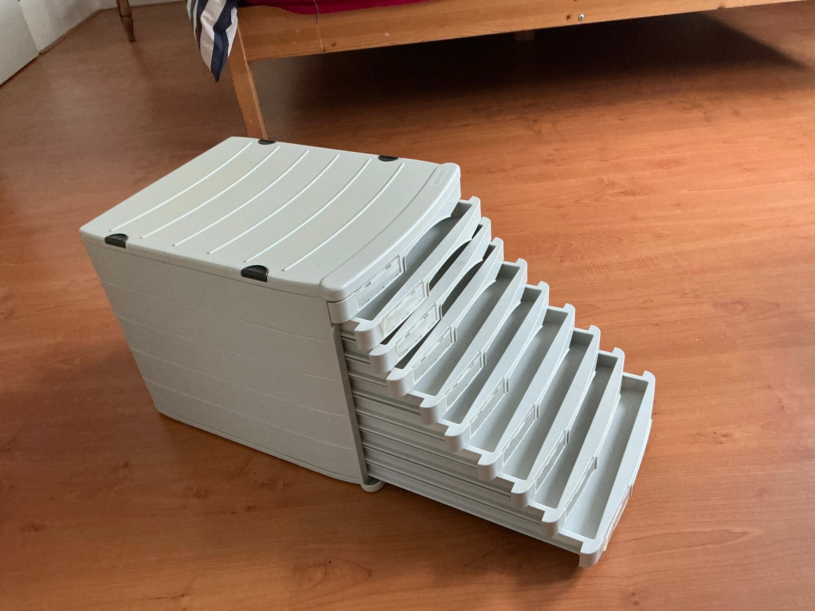 Handige ladekast met 10 laden - Grijs kunststof, Ophalen, Gebruikt, 5 laden of meer, Minder dan 100 cm