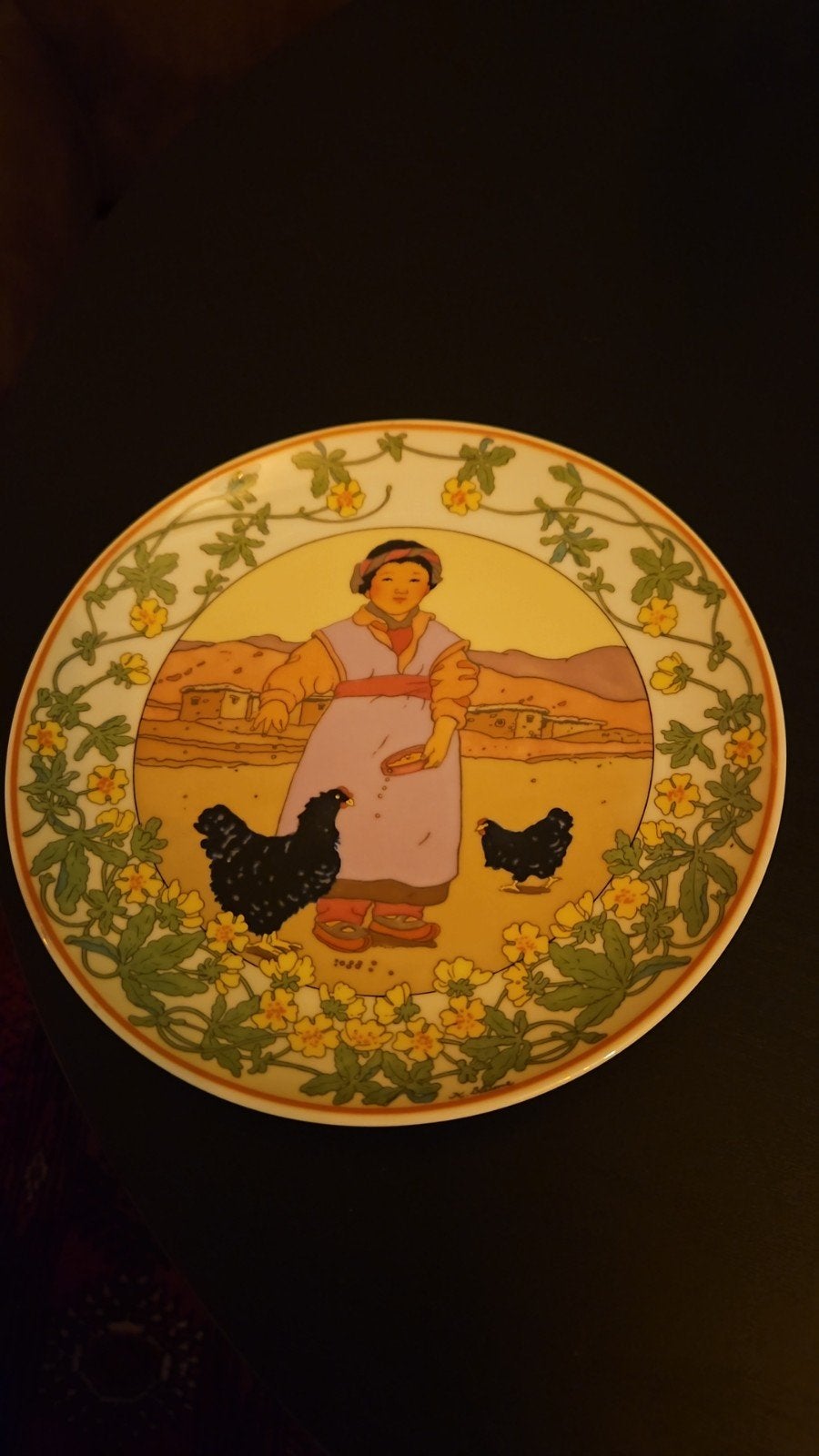 Villeroy & Boch UNICEF wandbord - Meisje met kippen, Antiek en Kunst, Antiek | Wandborden en Tegels, Ophalen of Verzenden