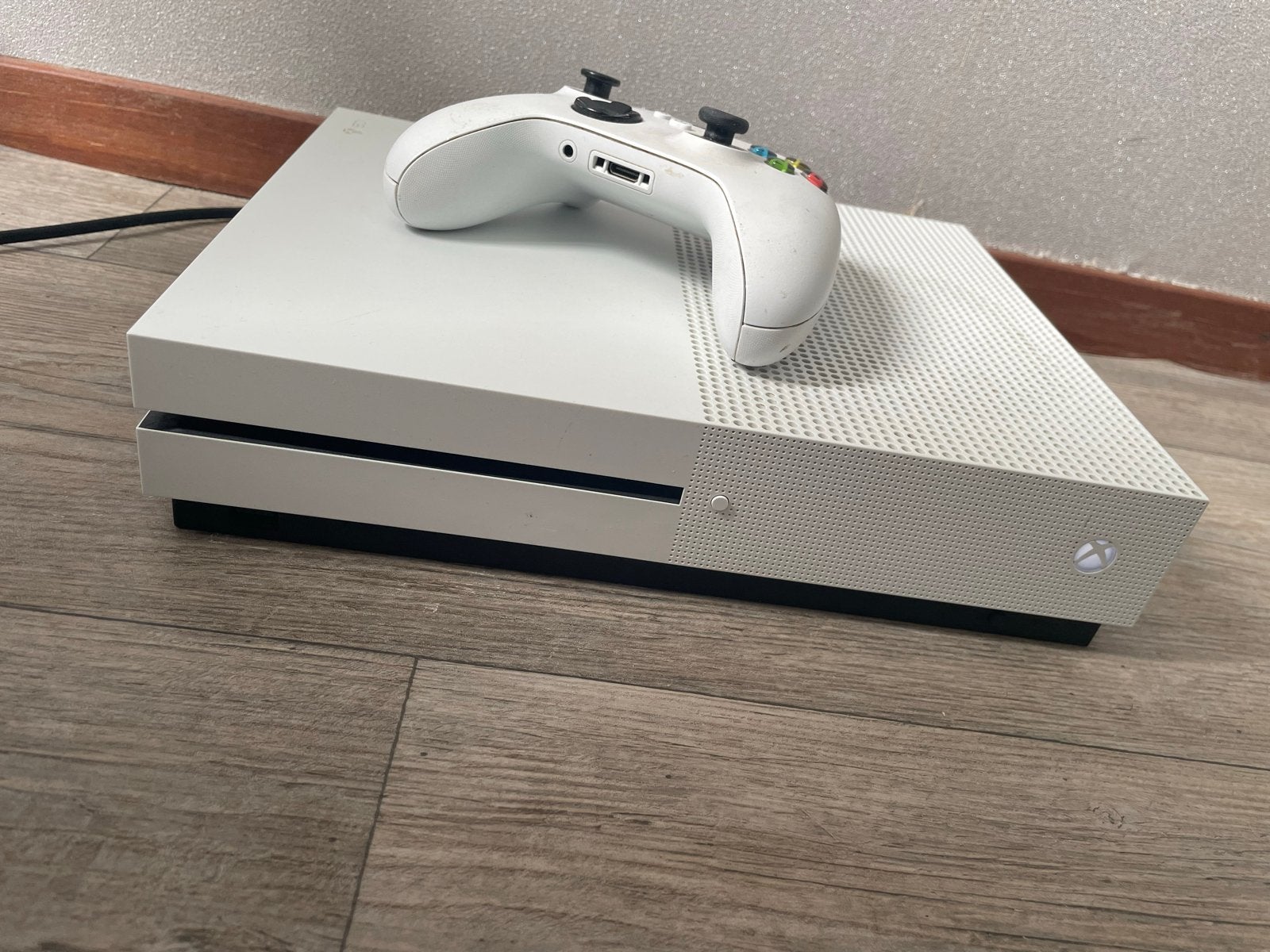 Xbox One S 500GB Wit met controller, Spelcomputers en Games, Spelcomputers | Xbox One, Xbox One S, Ophalen of Verzenden, Met 1 controller
