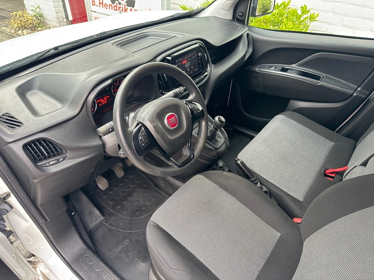 Fiat Doblo Cargo GB 1.6 MJ 105pk L2H1 Maxi Trekking/ 3 Zitpl, Auto's, Keurmerk '100% Onderhouden', Stof, Gebruikt, 4 cilinders