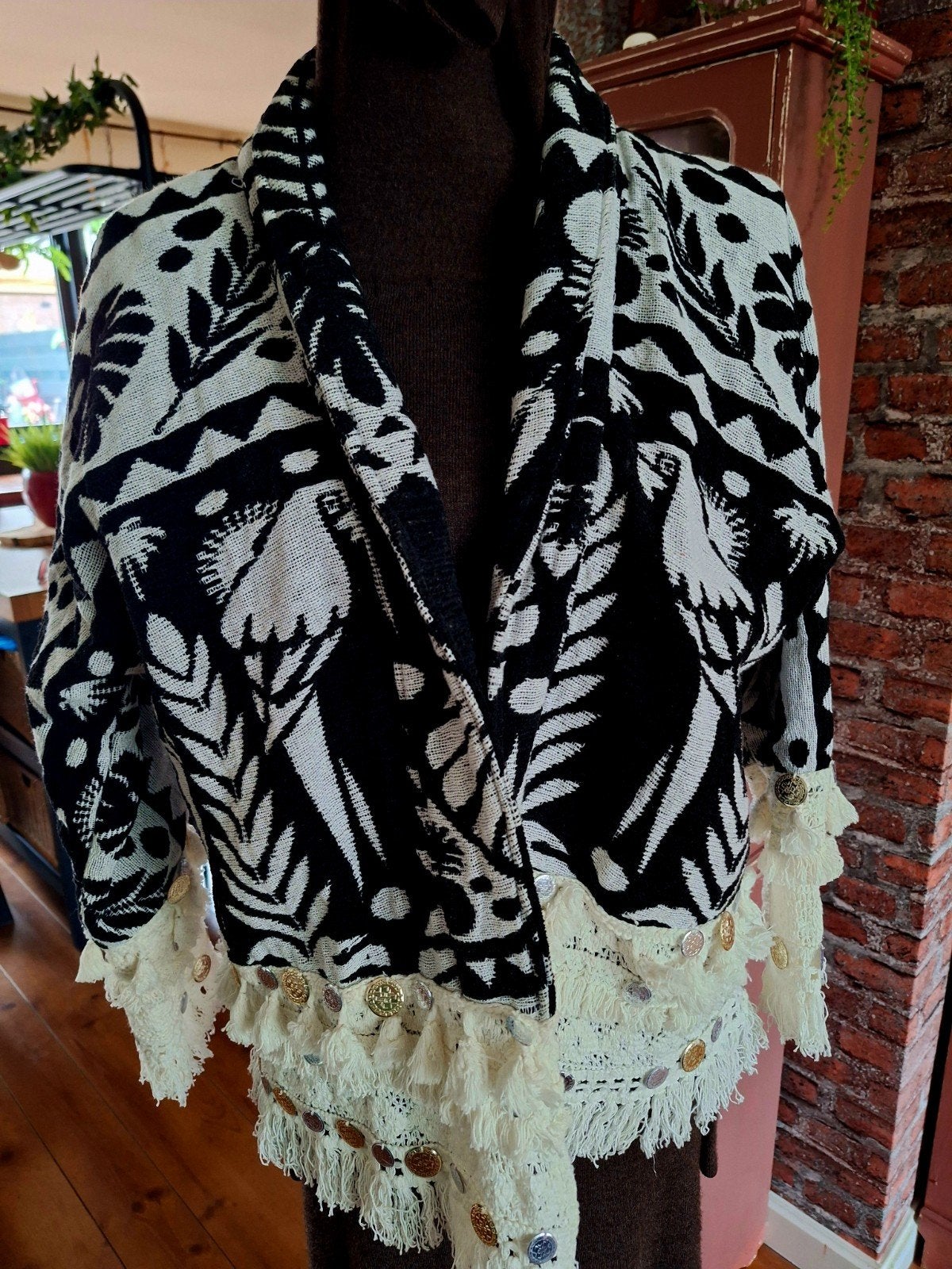 Jasje vest maat m l ibiza boho style, Ophalen of Verzenden, Zo goed als nieuw, Maat 42/44 (L), Zwart