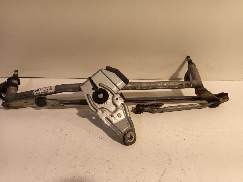 Ruitenwisser mechaniek voor Volkswagen Passat, Onderdelen@venauto.nl, Van der Ven Autorecycling B.V., Gebruikt, Ettenseweg 76, 4706 PB Roosendaal, The Netherlands