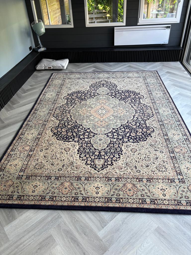 Groot Perzisch tapijt, Huis en Inrichting, Stoffering | Tapijten en Kleden, Ophalen of Verzenden, Rechthoekig, 200 cm of meer