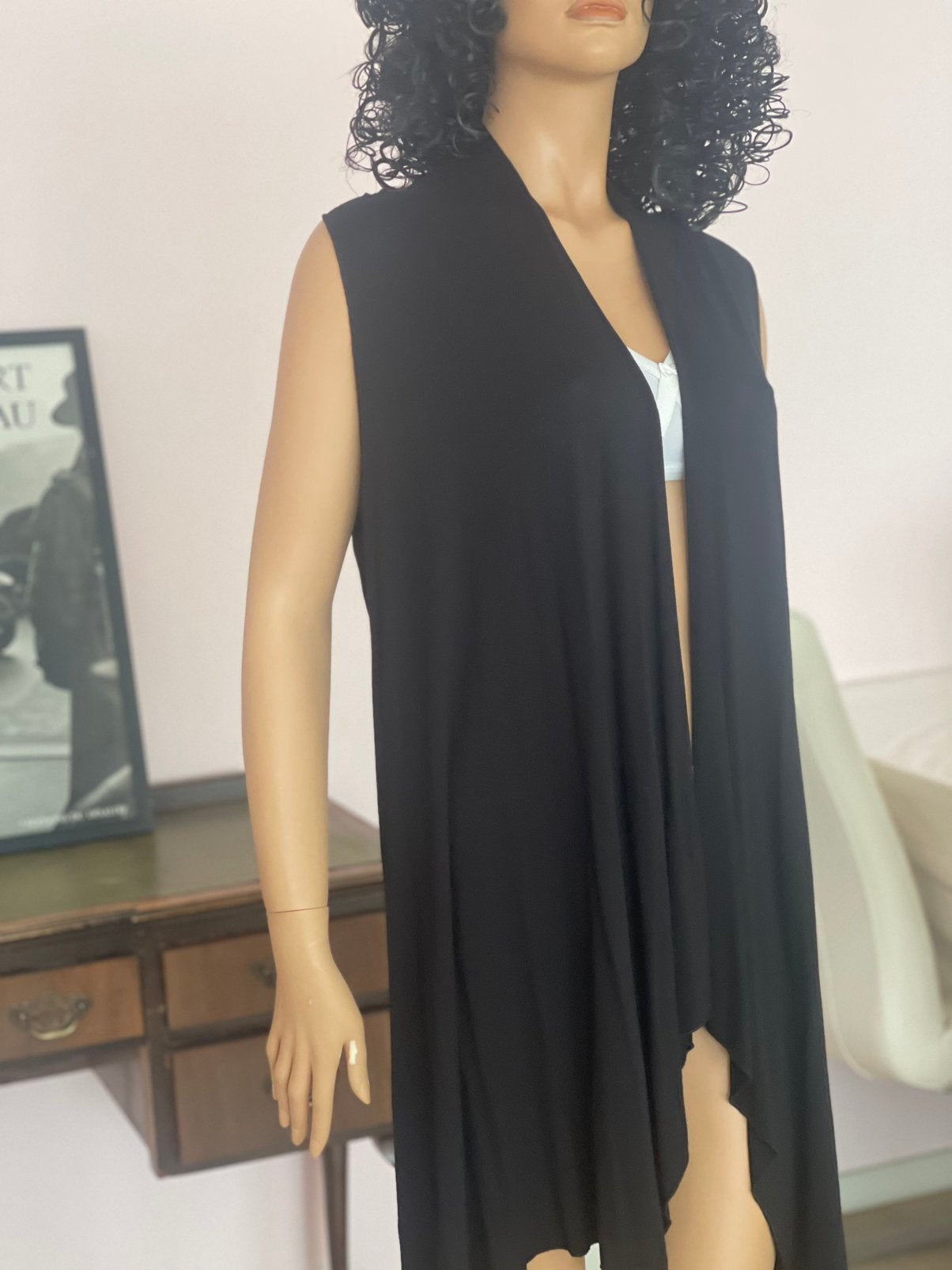 Nelly lang vest zwart – mouwloos– maat 2 (M/L) valt ruim, Kleding | Dames, Ophalen of Verzenden, Gedragen, Maat 38/40 (M), Zwart