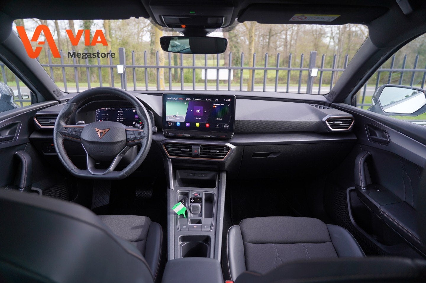CUPRA Leon 2.0 TSI Sportstourer 190PK | Camera | Stoel + Stu, 15 km/l, Leon, Leder en Stof, Wit
