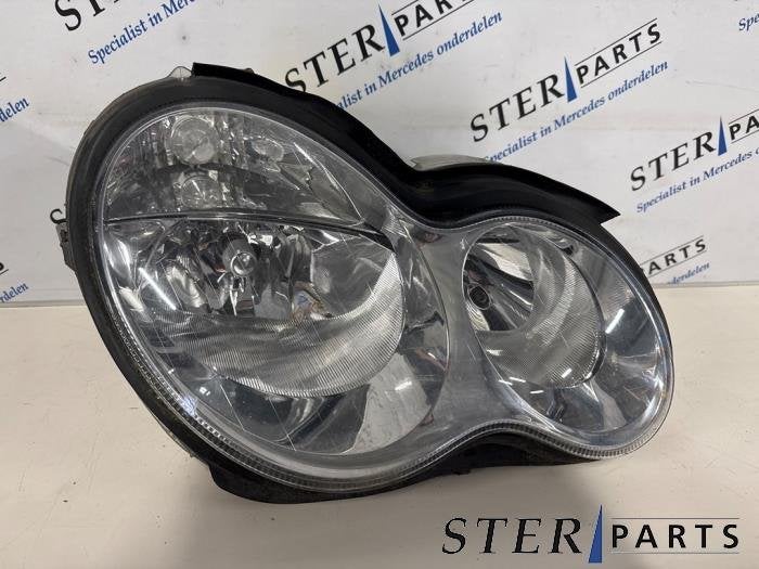 Koplamp rechts van een Mercedes C-Klasse, Auto-onderdelen, Verlichting, Gebruikt, -, Ophalen of Verzenden, -