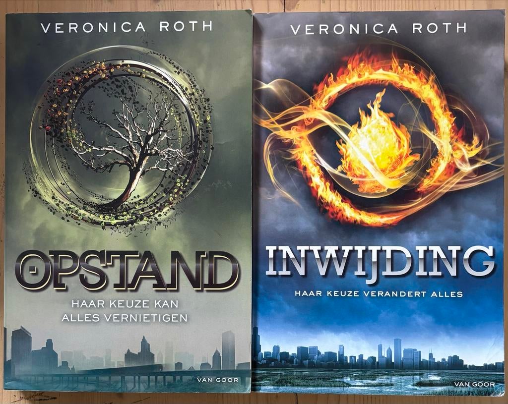 Veronica Roth - Inwijding & Opstand (Divergent serie), Boeken, Ophalen, Gelezen, Nederland