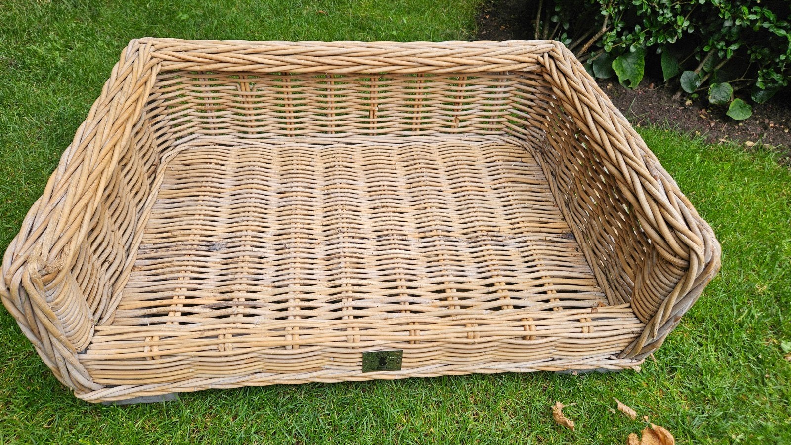 Rieten hondenmand 75x52cm, Ophalen, Gebruikt, Riet