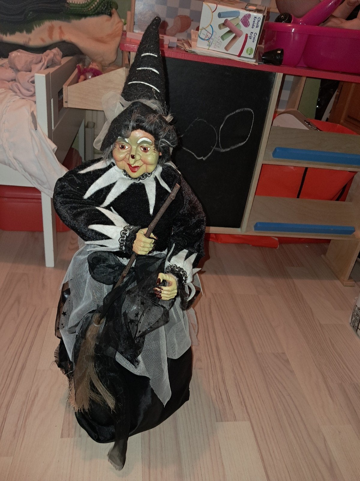 Heks Pop - 65 cm Decoratieve Heksenfiguur voor Halloween, Verzamelen, Ophalen of Verzenden, Gebruikt, Overige typen