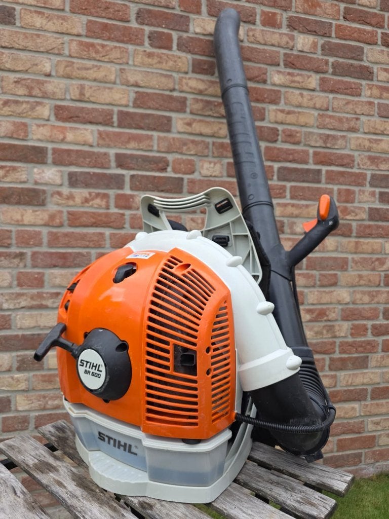 Stihl BR600 bladblazer, Tuin en Terras, Ophalen, Gebruikt, Ruggedragen, Stihl