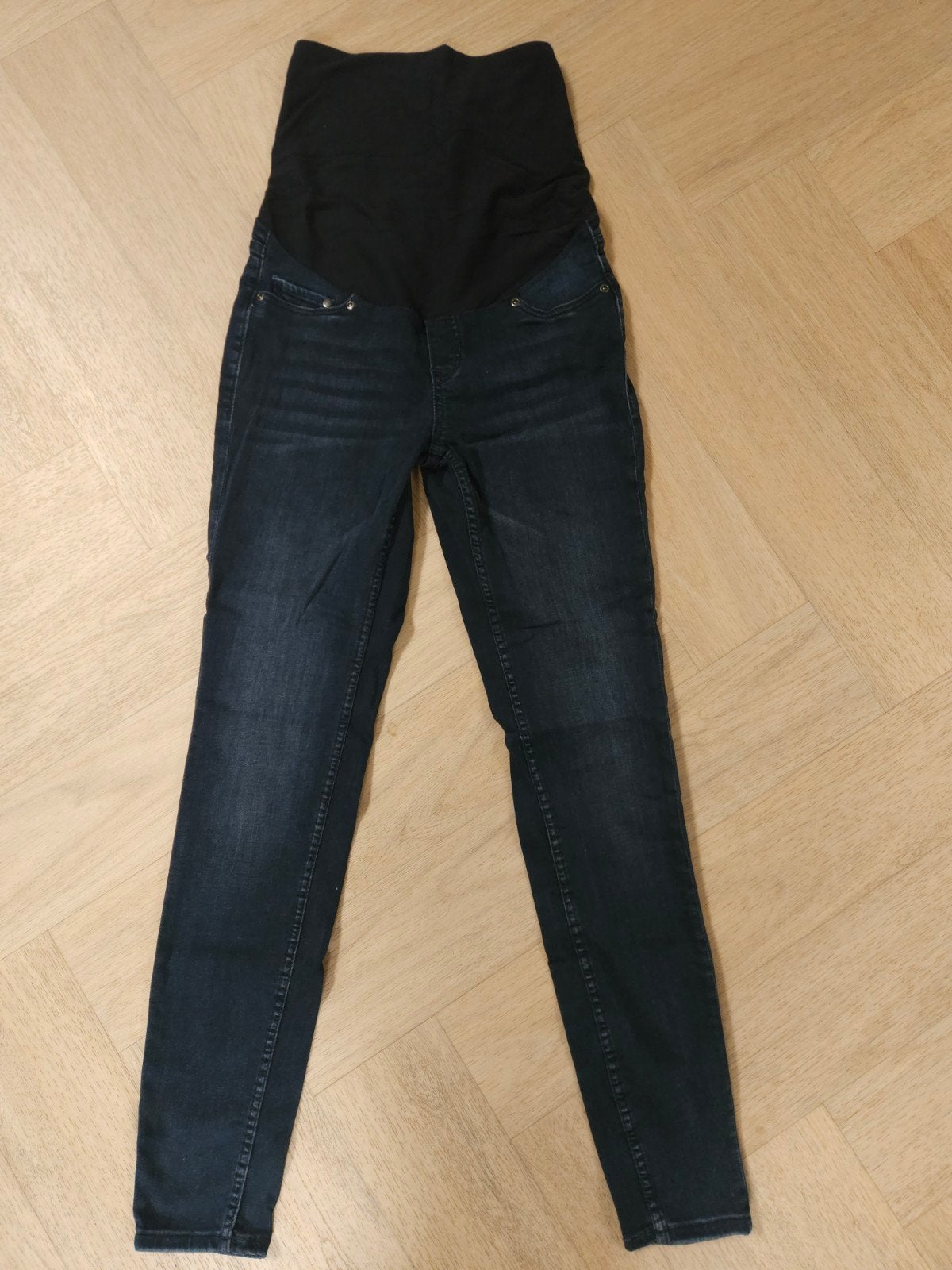 Twee zwangerschapsbroeken H&M maat S, Kleding | Dames, Positiekleding, H&M, Zwart, Ophalen of Verzenden, Zo goed als nieuw