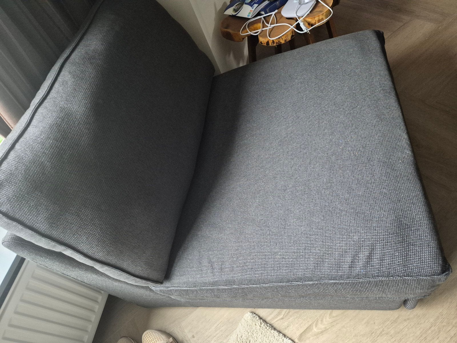 Antraciet slaapbank in goede staat, Huis en Inrichting, Slaapkamer | Slaapbanken, Ophalen, 90 cm, Eenpersoons, 190 cm of minder