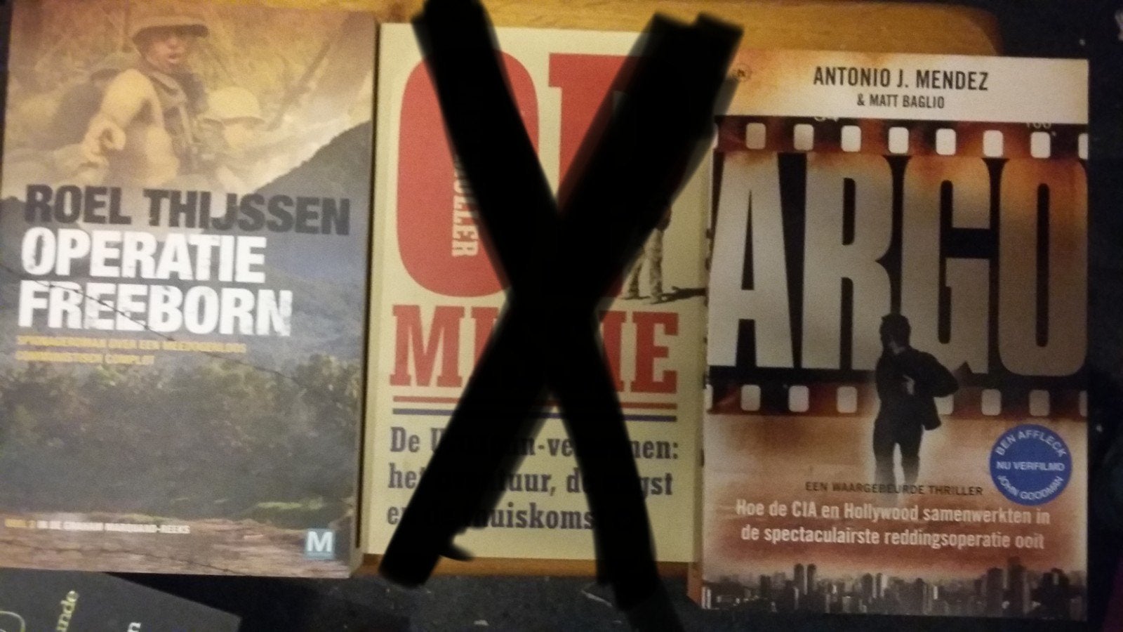 2 Boeken (6), Boeken, Ophalen of Verzenden, Gelezen, Roel Thijssen, Antonio J. Mendez & Matt Baglio