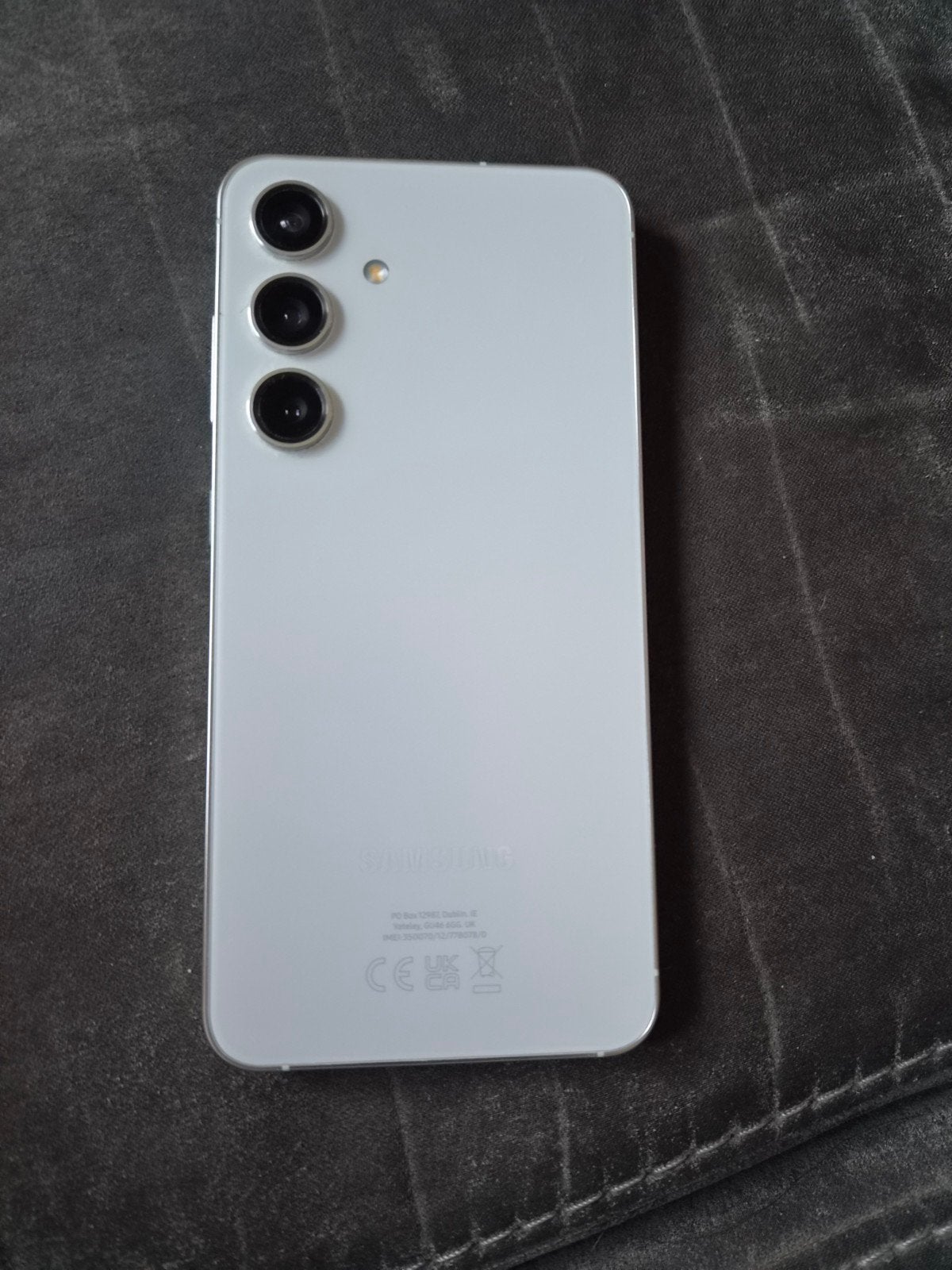 Zeer nette Samsung S24 256GB- Wegens aanschaf nieuw toestel