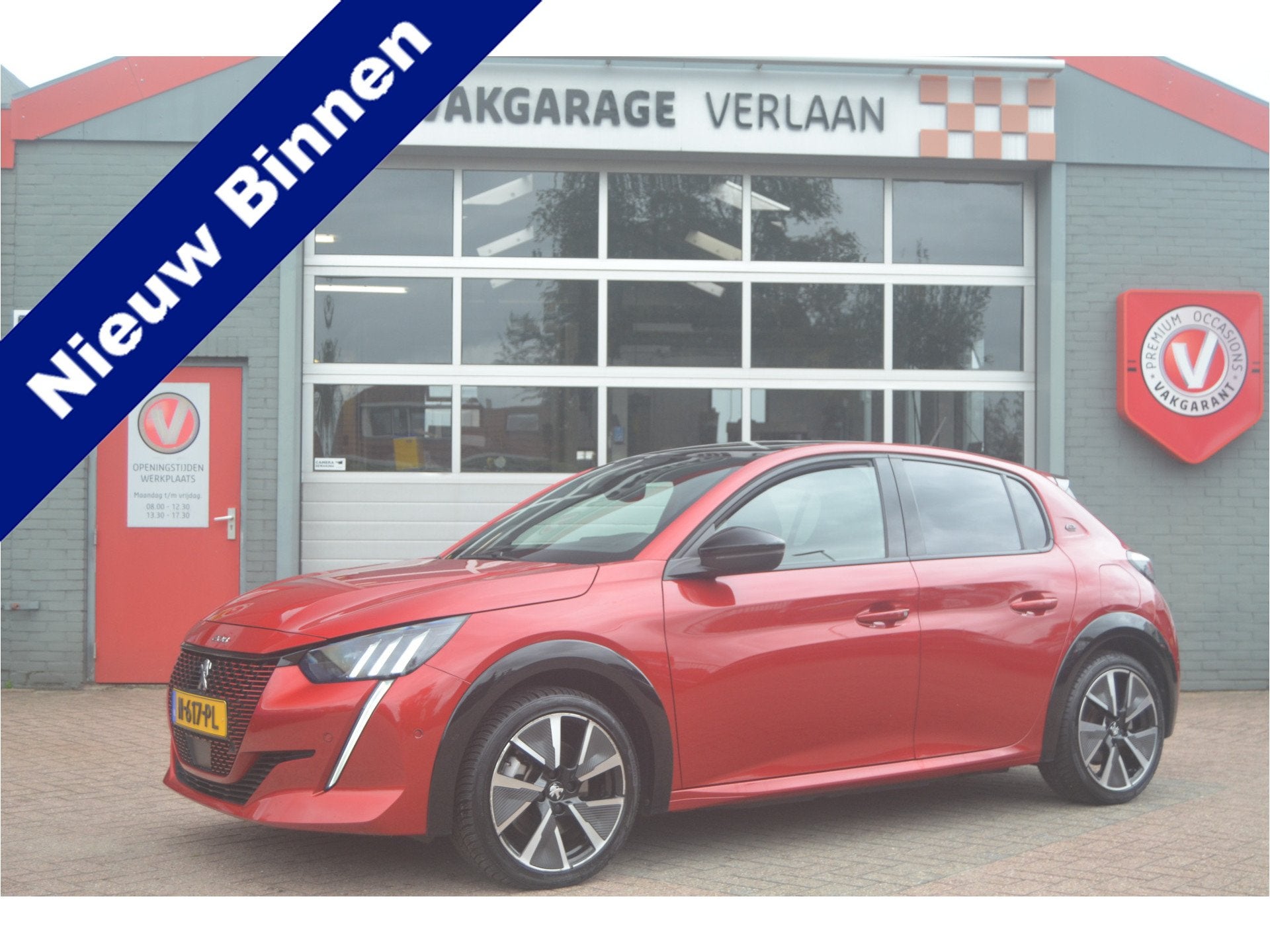 Peugeot e-208 EV GT Pack 50 kWh Panodak Dodehoeks.