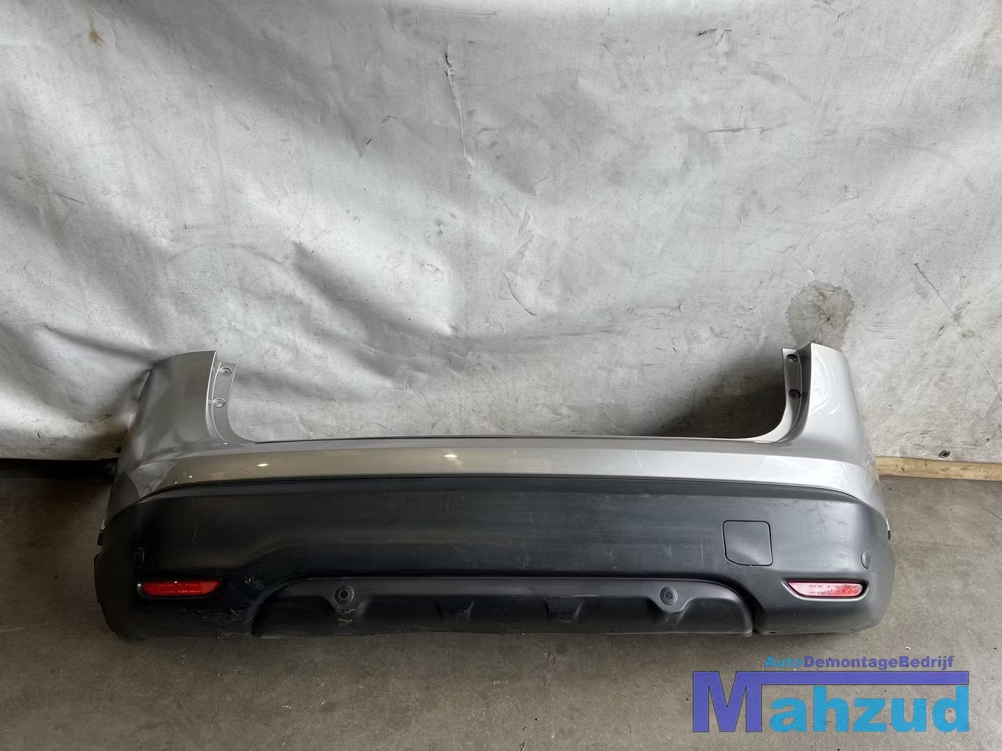 NISSAN QASHQAI 2 J11 beige grijs achterbumper bumper 2013-20, Takashima 1-chome 1-1
220-8686  Yokohama, Ophalen of Verzenden, Achter