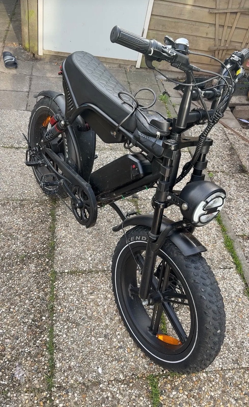 V8 Ultra Fatbike E-bike - Zo goed als nieuw, Fietsen en Brommers, Overige merken, Ophalen of Verzenden, Zo goed als nieuw, Minder dan 47 cm