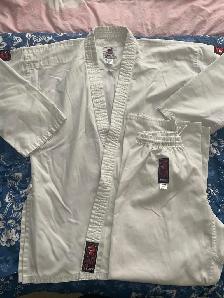 Matsuru Vechtsportpak Maat 170 - Zo goed als nieuw, Sport en Fitness, Vechtsporten en Zelfverdediging, Judo, Vechtsportpak, Maat L