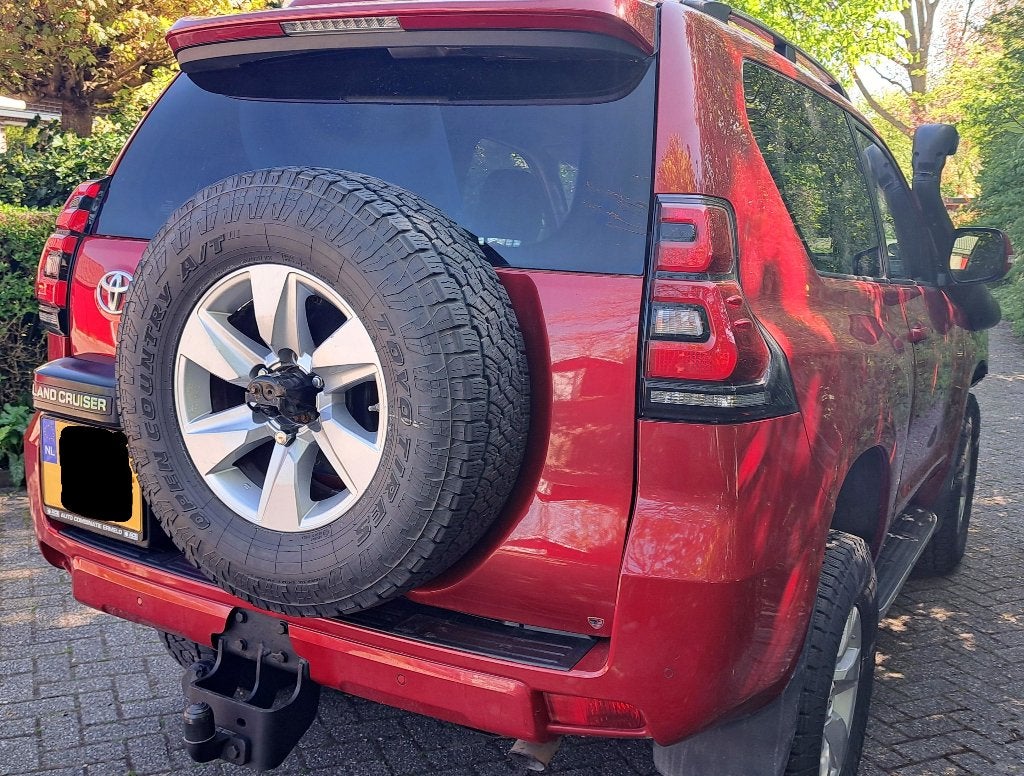 Toyota Landcruiser 150 Challenger 3drs HR, Auto's, Automaat, Euro 6, 4 cilinders, Alcantara