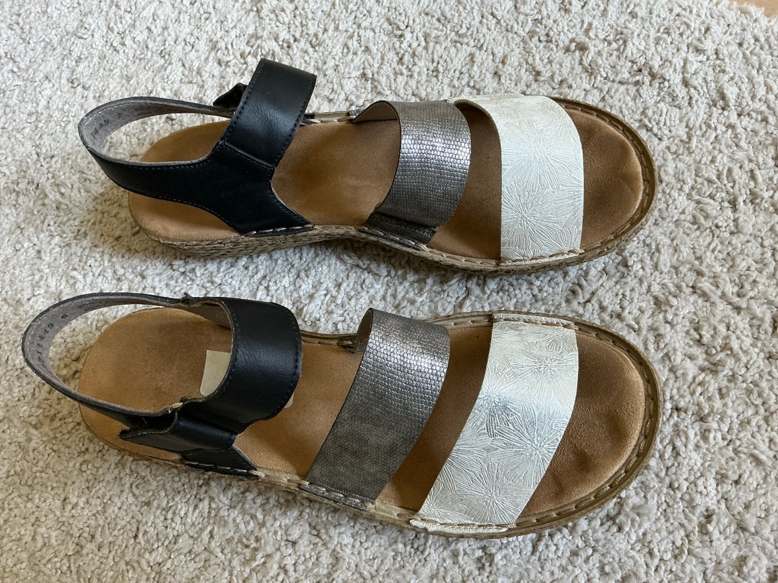 Rieker sandalen maat 39 - Zo goed als nieuw, Ophalen of Verzenden, Zo goed als nieuw, Overige kleuren, Sandalen of Muiltjes