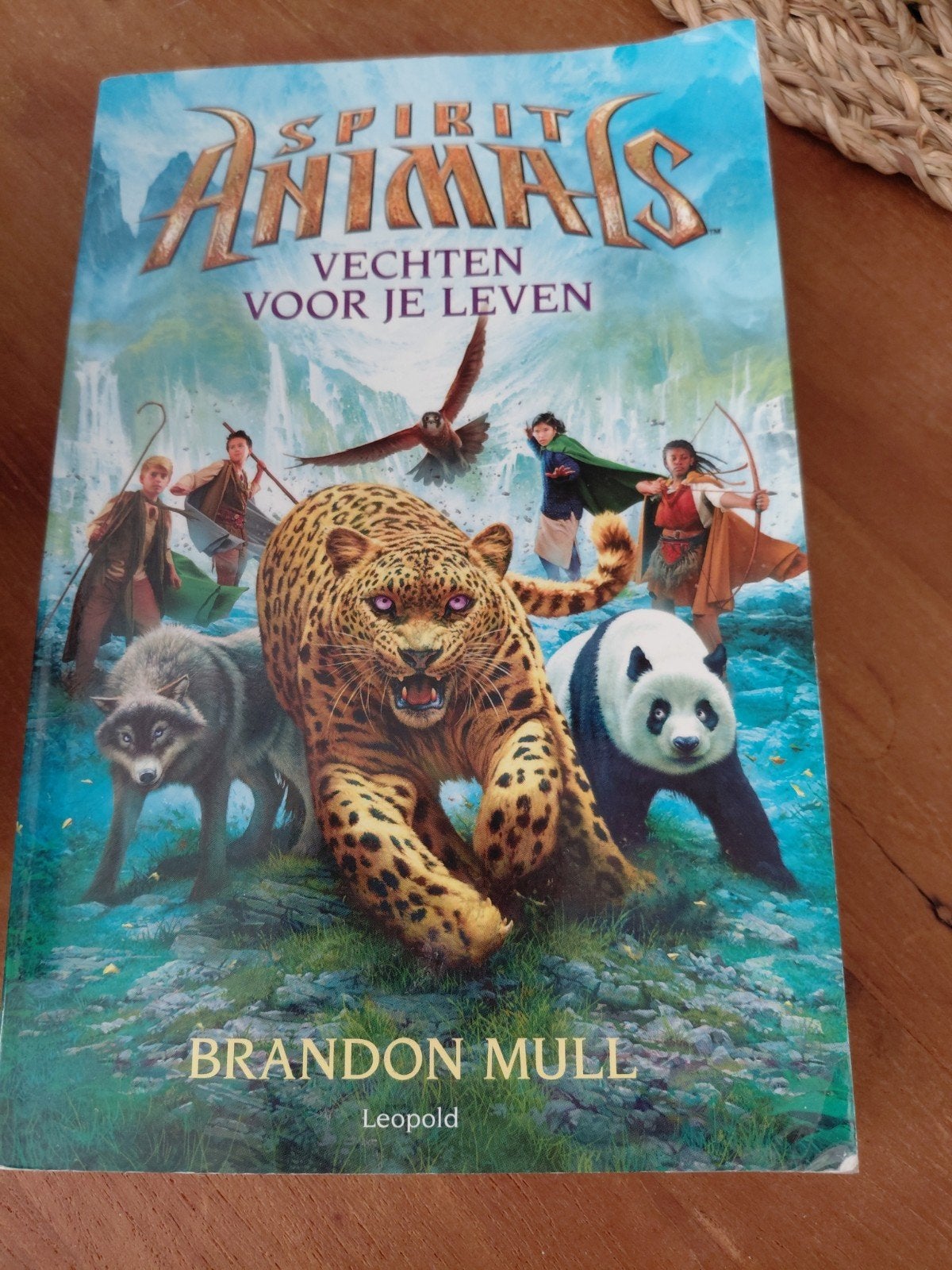 Spirit Animals: Vechten voor je Leven - Brandon Mull, Boeken, Ophalen of Verzenden, Gelezen, Brandon Mull, Fictie
