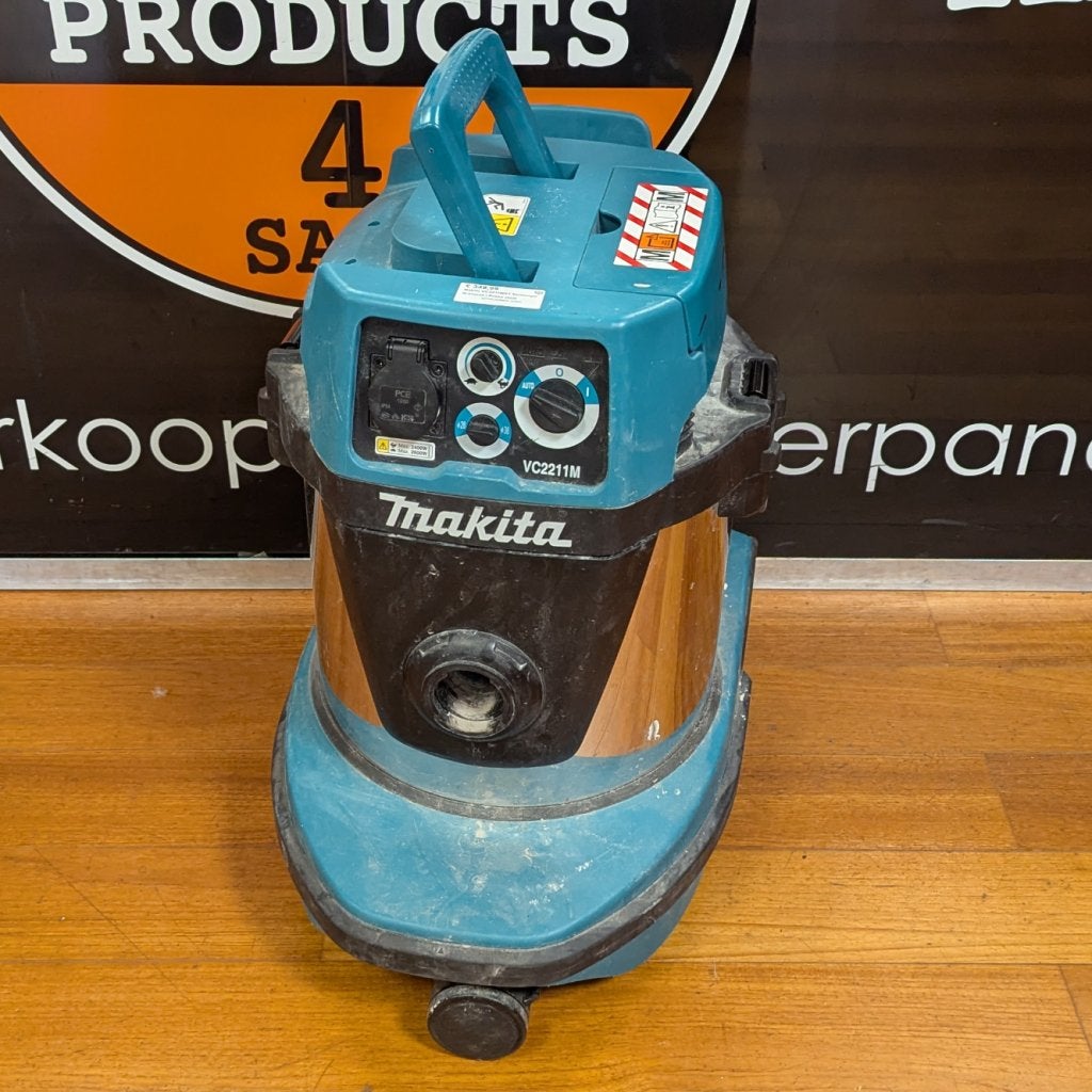 Makita VC2211MX1 Stofzuiger M-klasse | Prima staat, Makita, Zo goed als nieuw, Support@makita.com, Makita Corporation, 3-11-8, Sumiyoshi-cho, 
Anjo, Aichi 446-8502
Japan