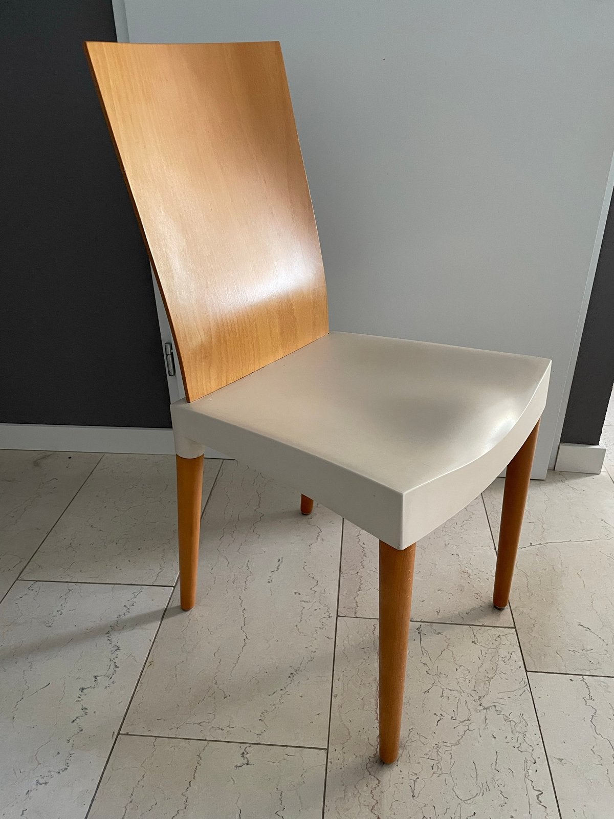 6 Kartell Miss Trip stoelen - 3 lichtgrijs, 3 beige, Ophalen, Gebruikt, Overige kleuren, Vijf, Zes of meer stoelen
