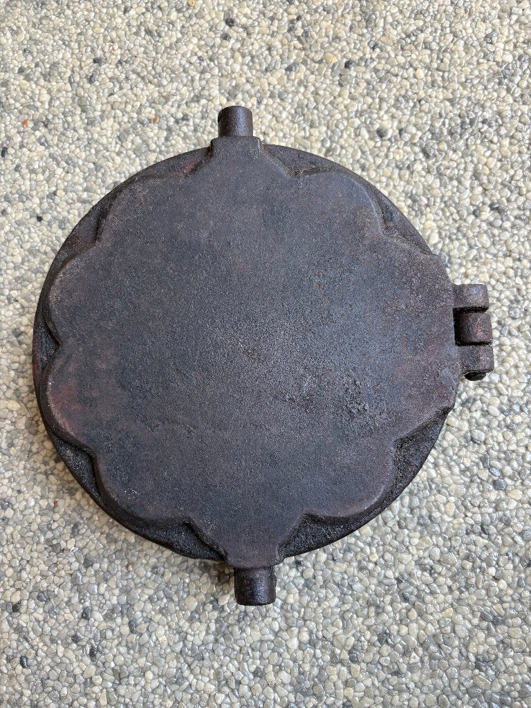 Antiek Waffeleisen, Ophalen of Verzenden, Gebruikt