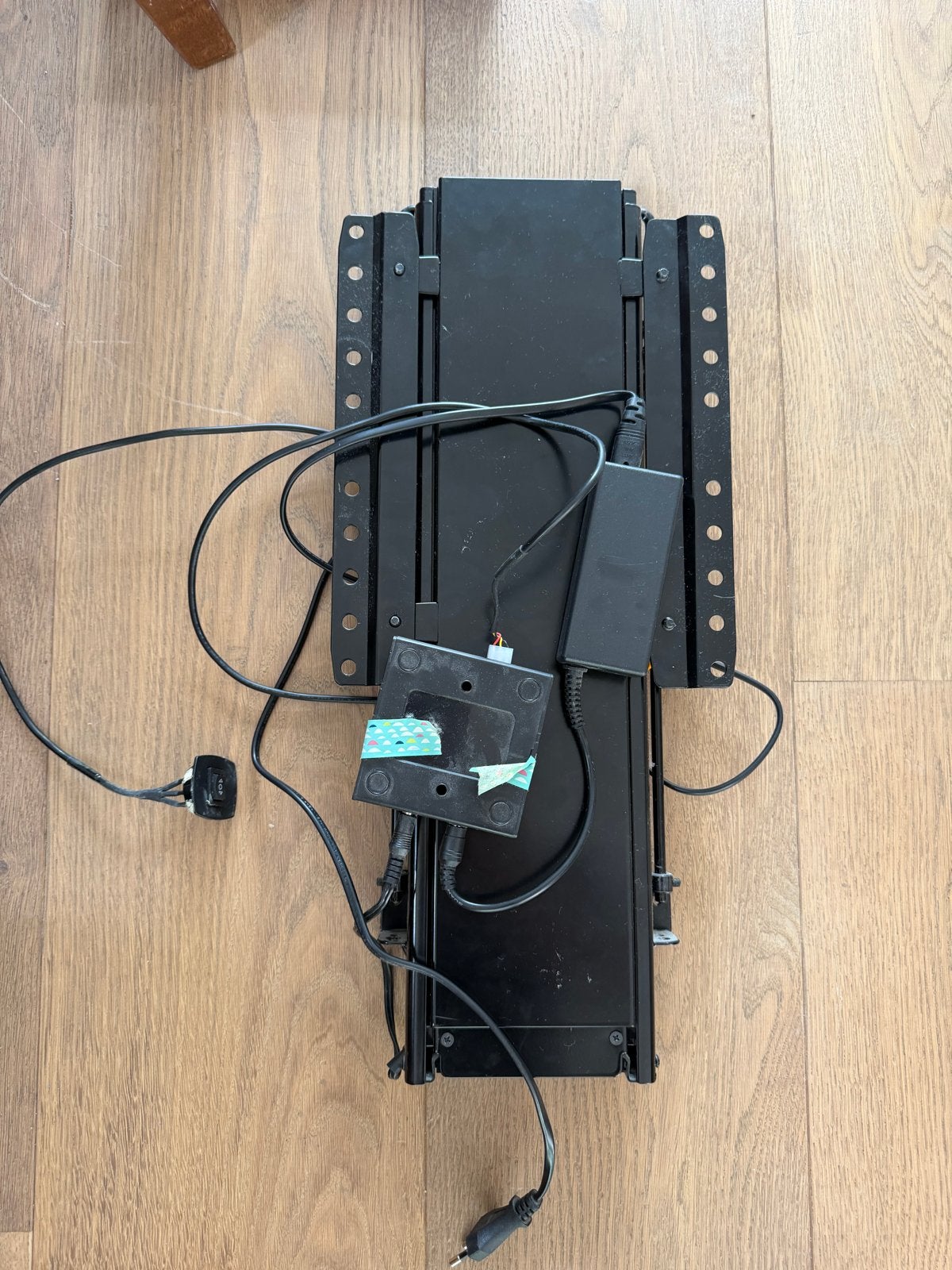 Elektrische TV-lift voor flatscreen/ monitor, Audio, Tv en Foto, Televisiebeugels, Ophalen, Gebruikt