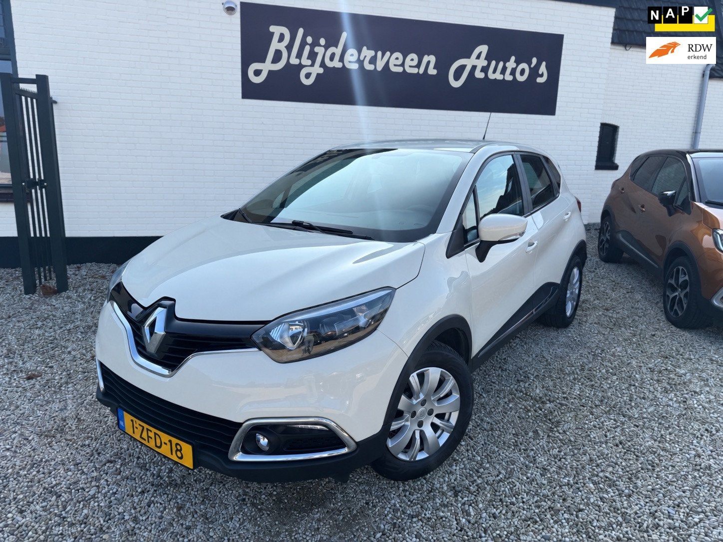Renault Captur 0.9 TCe Expression Airco | Cruise | Keyless |