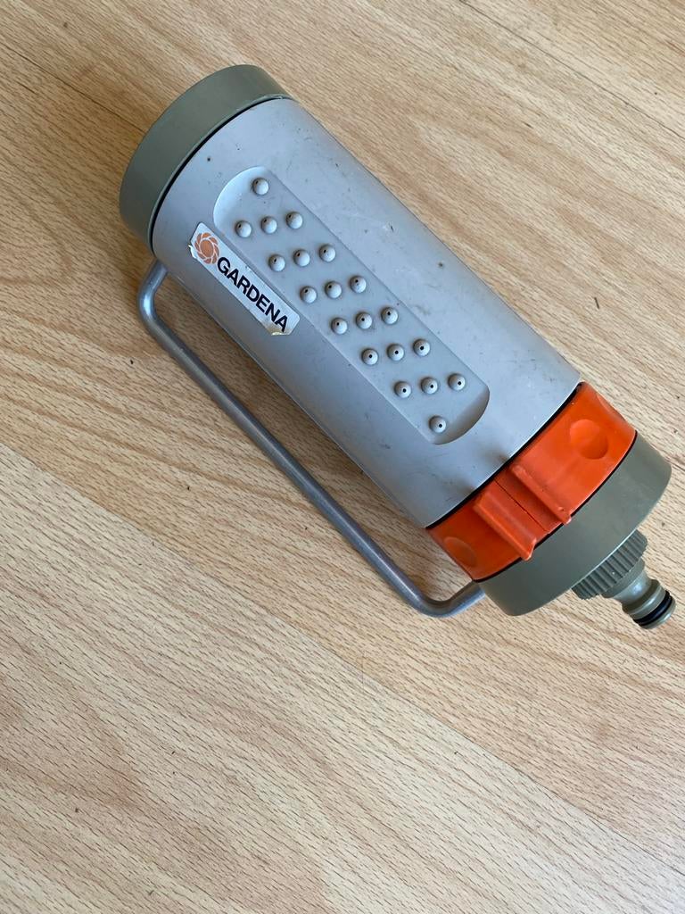 Gardena zwenksproeier, Tuin en Terras, Tuinsproeiers, Ophalen of Verzenden, Gebruikt, Zwenksproeier