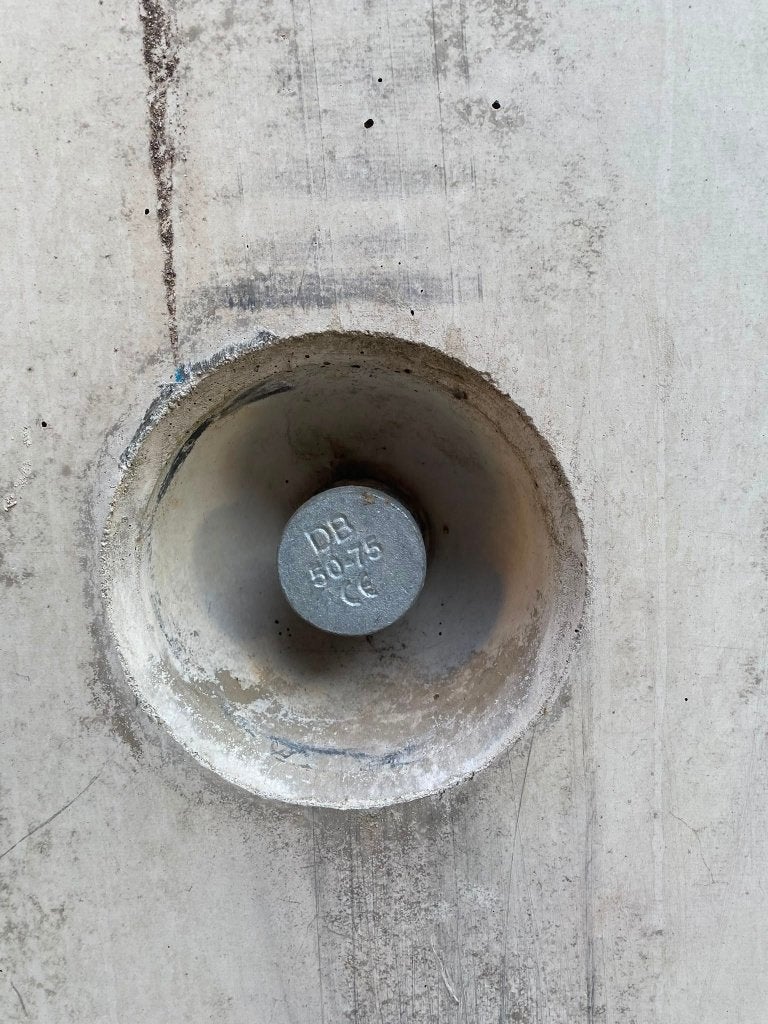 keerwand beton, Ophalen, 25 cm of meer, Zo goed als nieuw, Beton