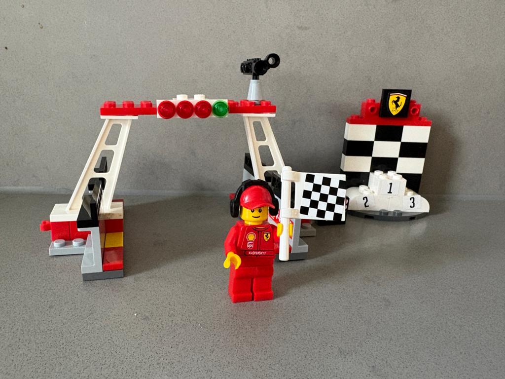 Lego 40194 finish line & podium polybag met instructie, Compleet, Overige thema's, Lego, Ophalen of Verzenden