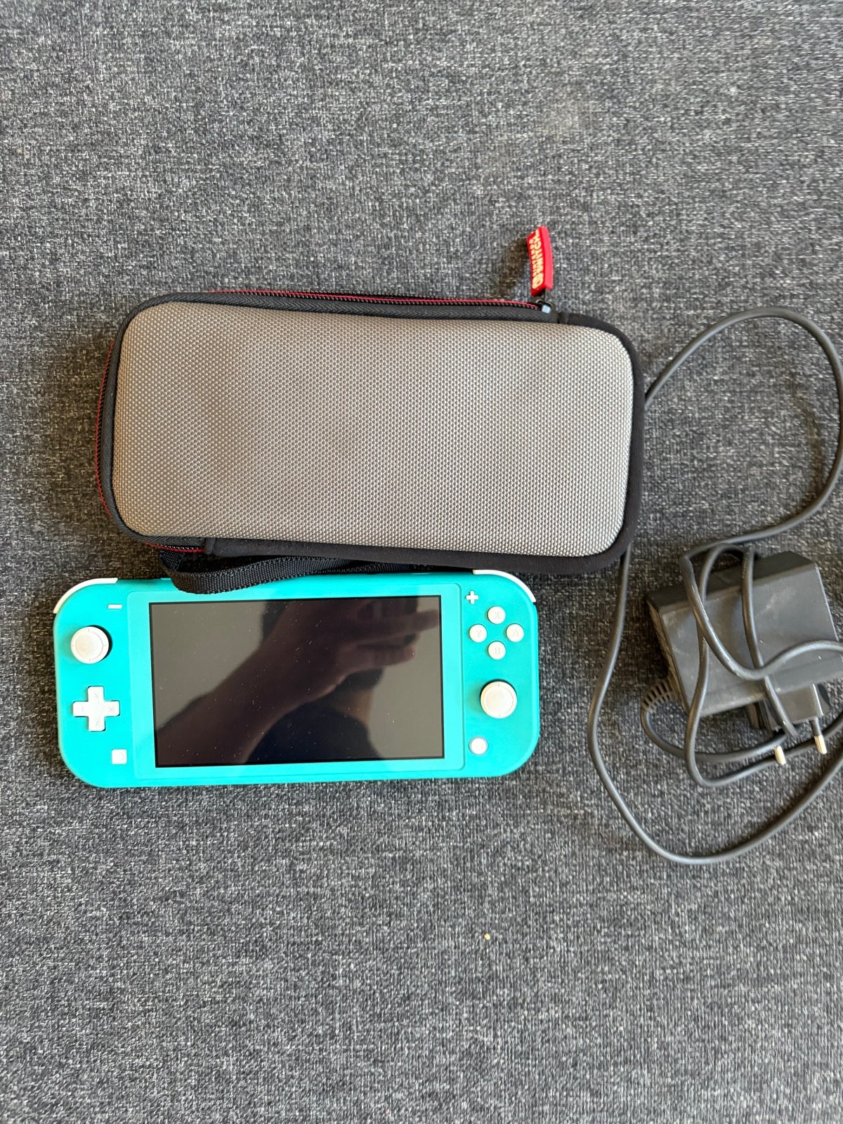 Nintendo Switch Lite Turquoise met hoes en oplader, Spelcomputers en Games, Spelcomputers | Nintendo Switch Lite, W, Ophalen of Verzenden