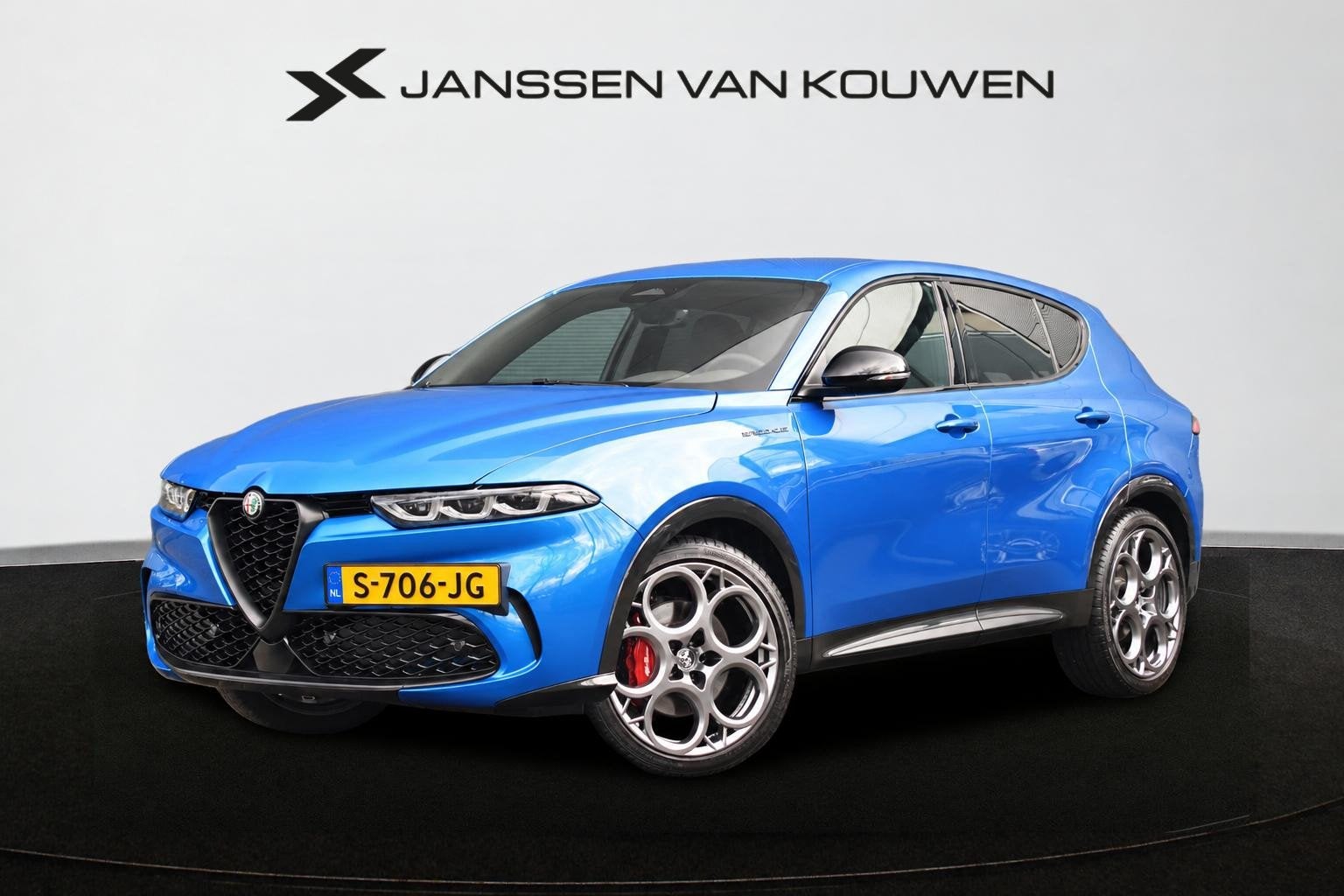Alfa Romeo Tonale 1.5T Hybrid Edizione Speciale Leder Stuur-, Gebruikt, 4 cilinders, 700 kg, Blauw