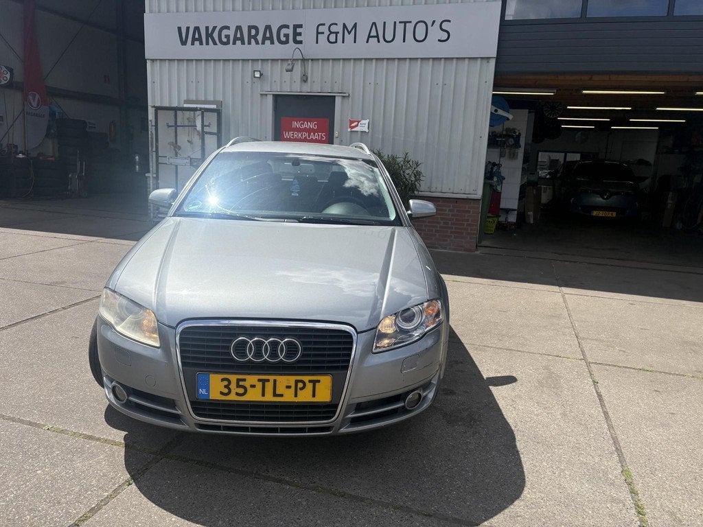 Audi A4 Avant 2.7 TDI Pro Line Business Nieuwe apk, 15 km/l, Gebruikt, Zwart, 2698 cc