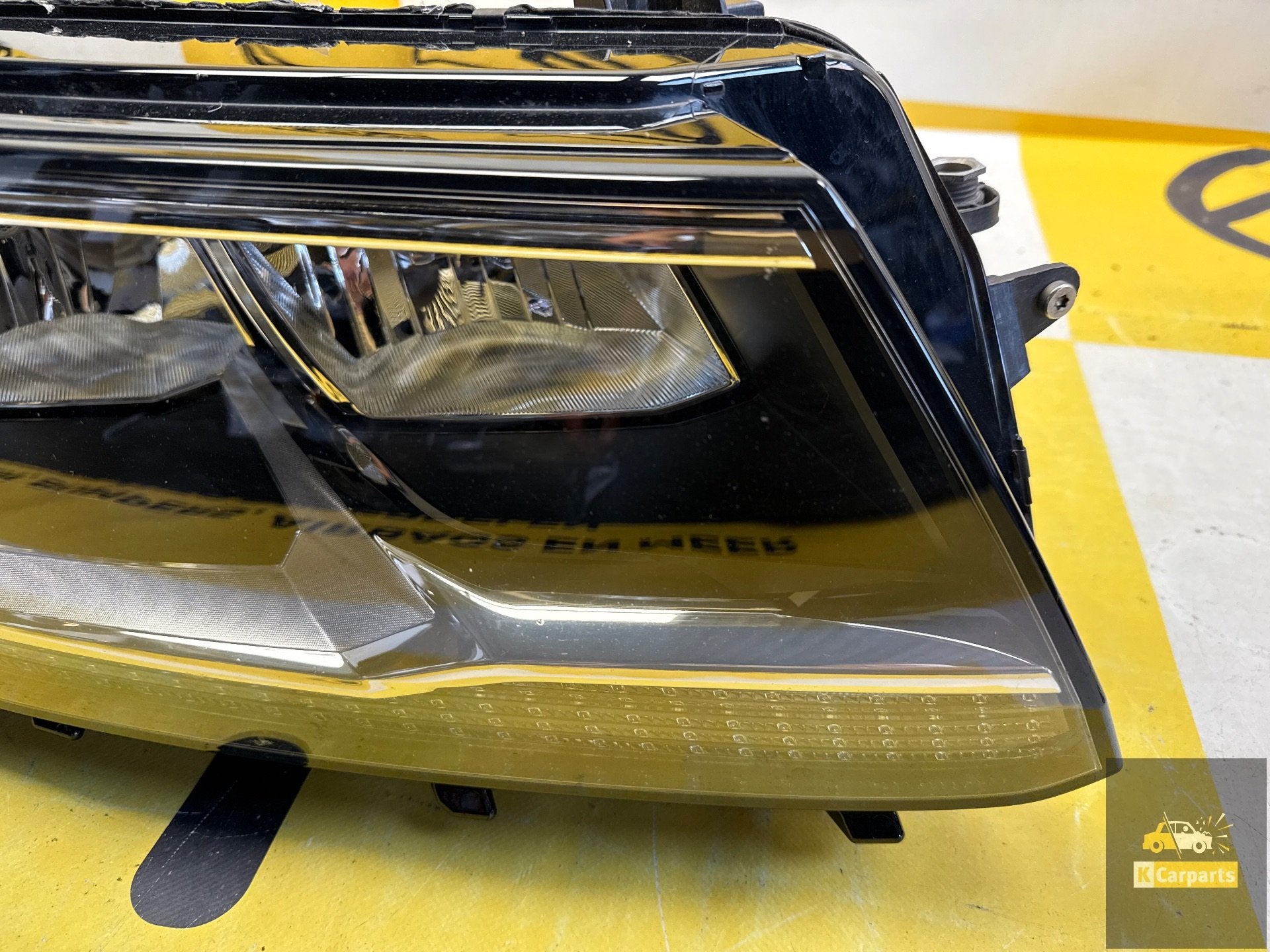 Volkswagen VW Tiguan halogeen rechts Koplamp 5NB941006B, Gebruikt, Volkswagen, Volkswagen AG, Berliner Ring 2
38440  Wolfsburg, DE