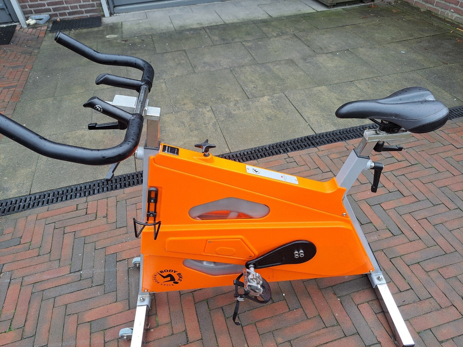 spinningsfiets/ hometrainer, Ophalen, Zo goed als nieuw, Hometrainer