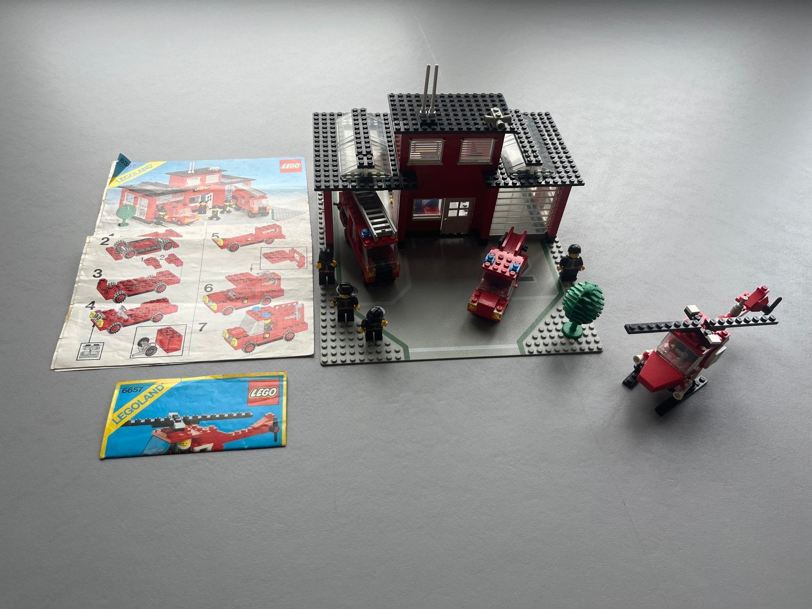 Lego Brandweerkazerne (6382) en Helikopter (6657) - Vintage, Lego, Ophalen of Verzenden, Compleet, Complete set