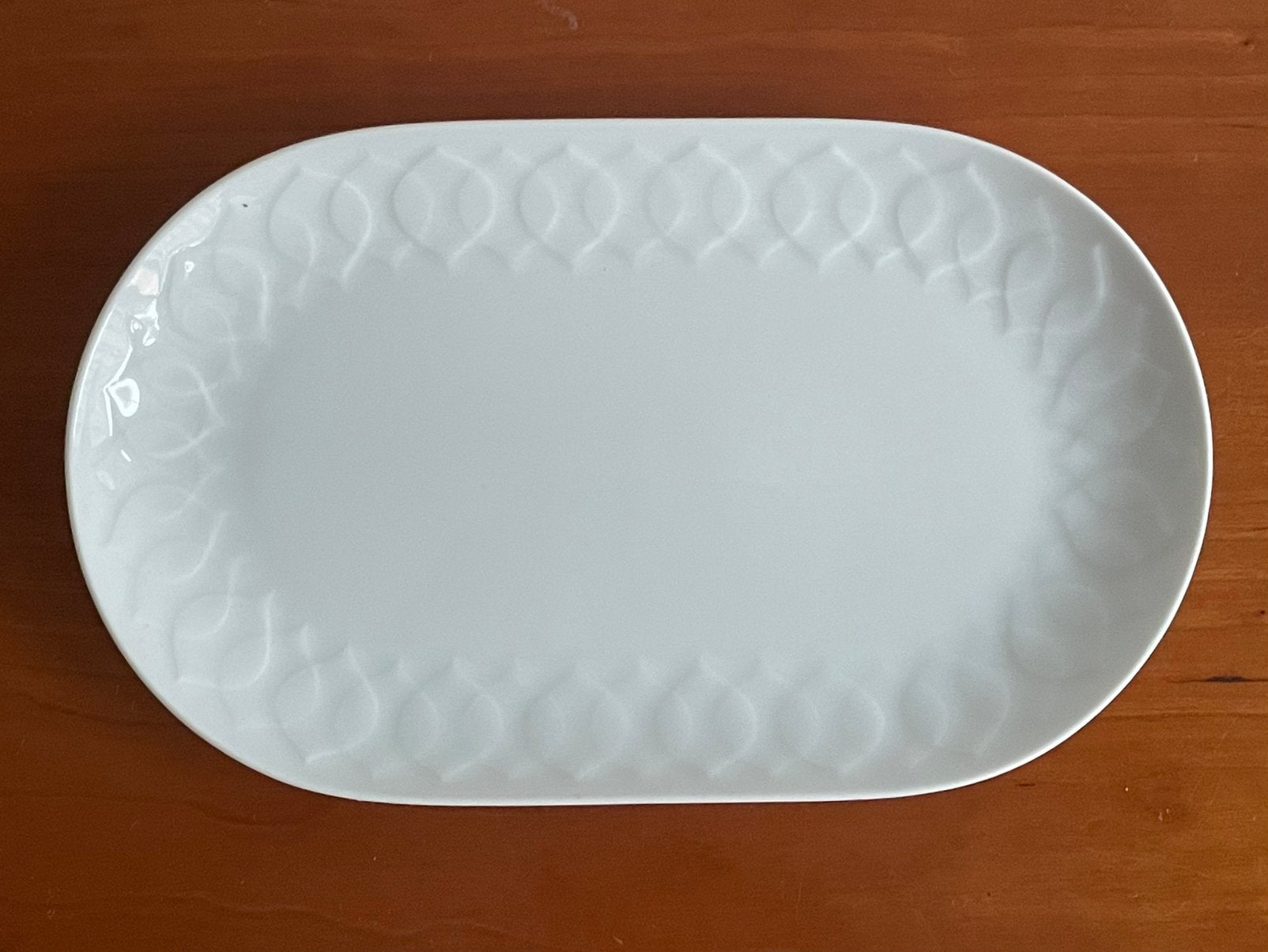 Bjørn Wiinblad: ovale Lotus (plain) schaal uitv. Rosenthal, Ophalen of Verzenden