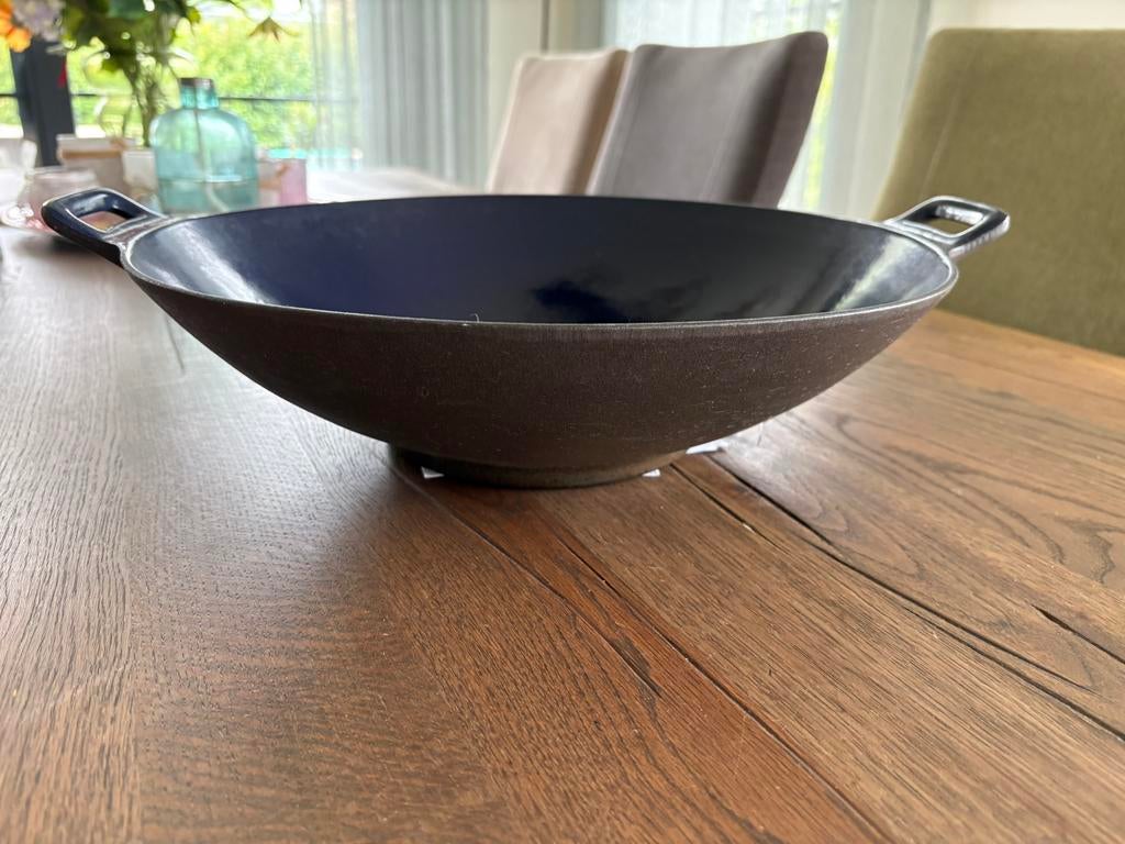 Gietijzeren wok., Gebruikt, Gietijzer, Ophalen of Verzenden, Keramische plaat
