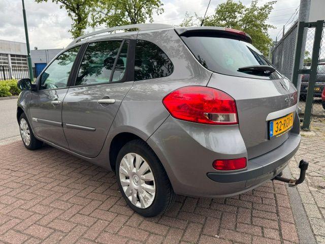 Renault Clio Estate 1.2-16V Authentique Airco,Radio/CD,Trekh, Voorwielaandrijving, Euro 5, Gebruikt, Zwart