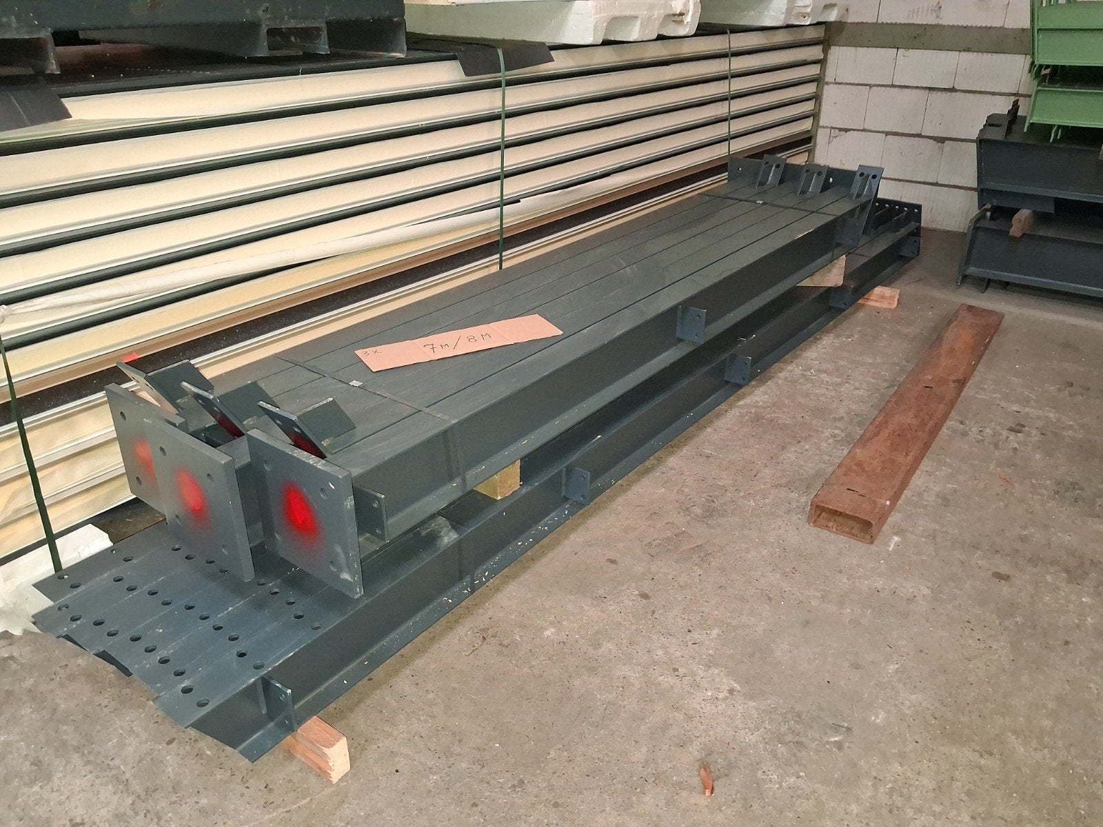 Staalconstructie Spanten Loods 7m breed  Verguningsvrij !