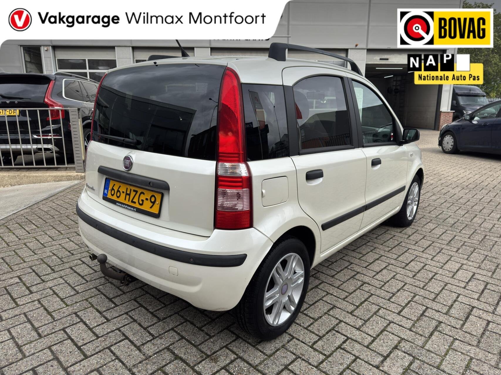 Fiat Panda 1.2 Emotion|Airco|Half-leder|Carplay|Clima|Trekha, Auto's, Voorwielaandrijving, Gebruikt, Wit, Origineel Nederlands