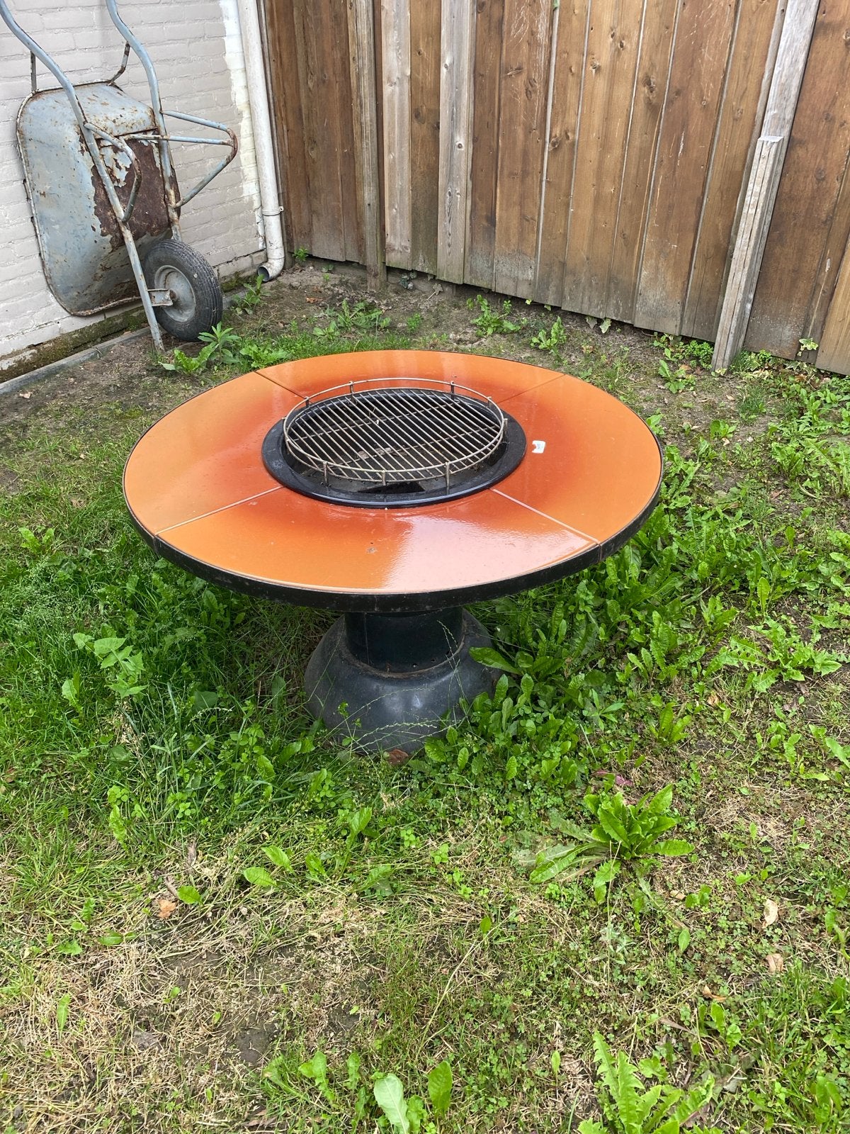 Vintage BBQ Tafel / Grill - Oranje, Ophalen of Verzenden, Gebruikt