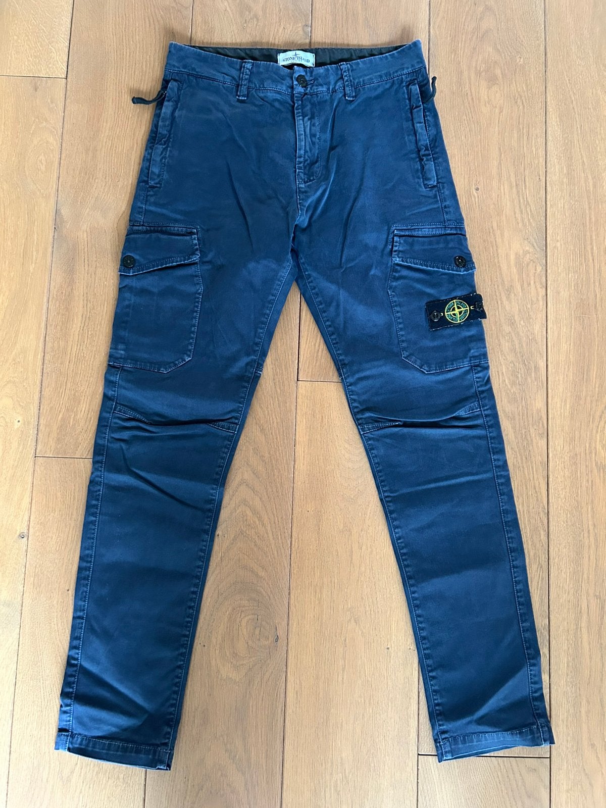 Donkerblauwe Stone Island cargo broek maat 164, Kinderen en Baby's, Ophalen of Verzenden, Gebruikt, Jongen, Broek
