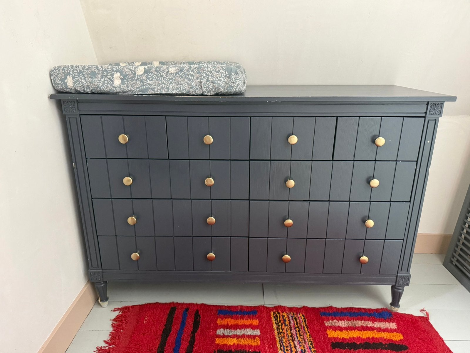 Commode kast met lades made. Com, Ophalen, Gebruikt, 100 tot 150 cm, 5 laden of meer