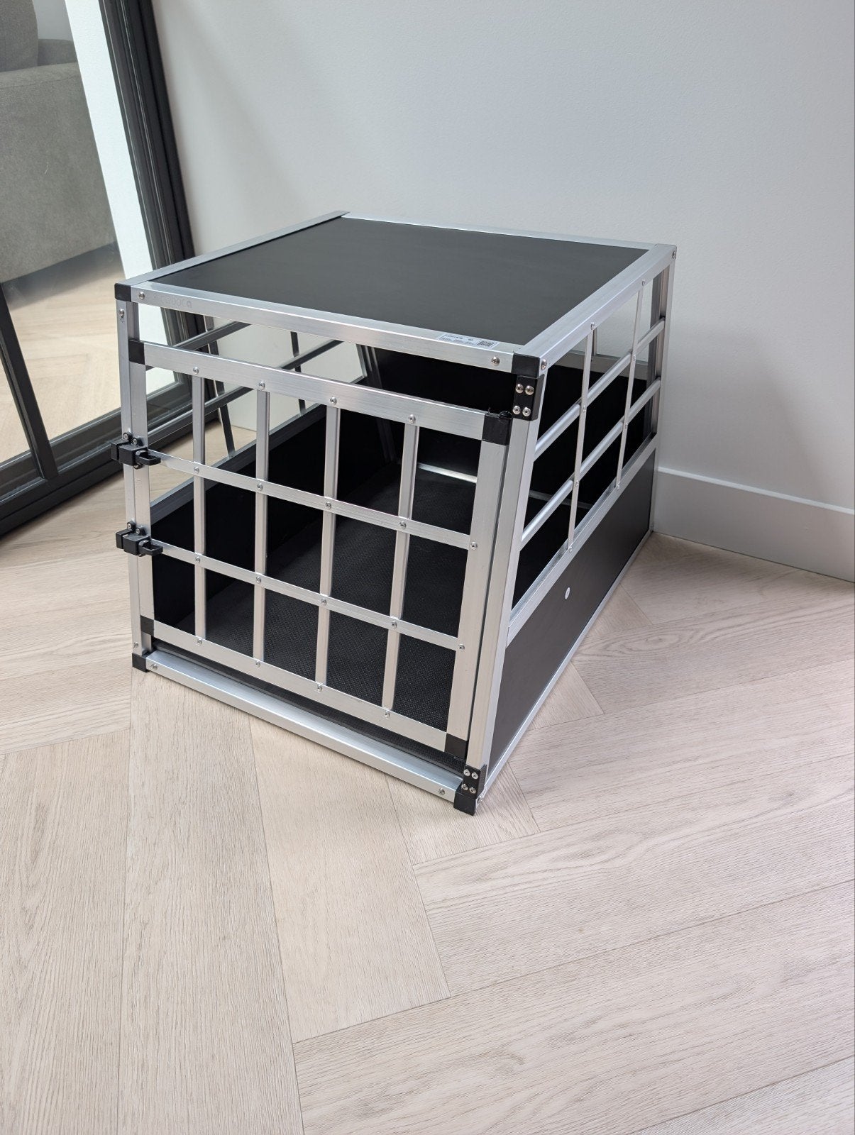 Cadoca Honden Transportbox M – Aluminium – 70x54x51cm, Dieren en Toebehoren, Ophalen, Zo goed als nieuw